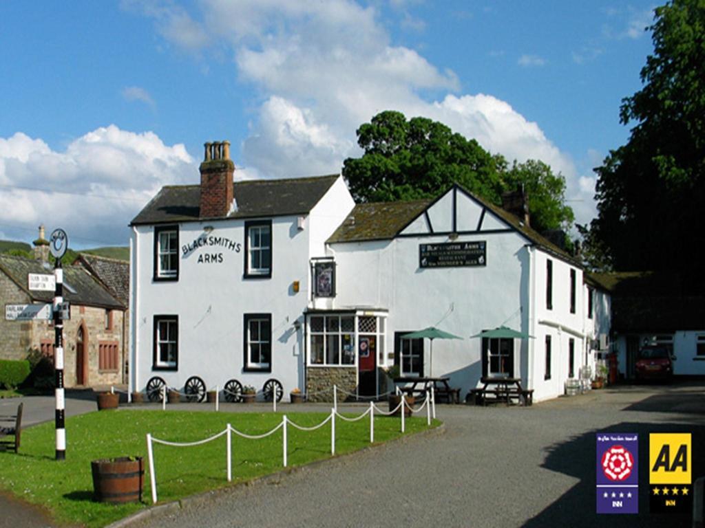 The Blacksmiths Arms Hotel Brampton  Exterior photo